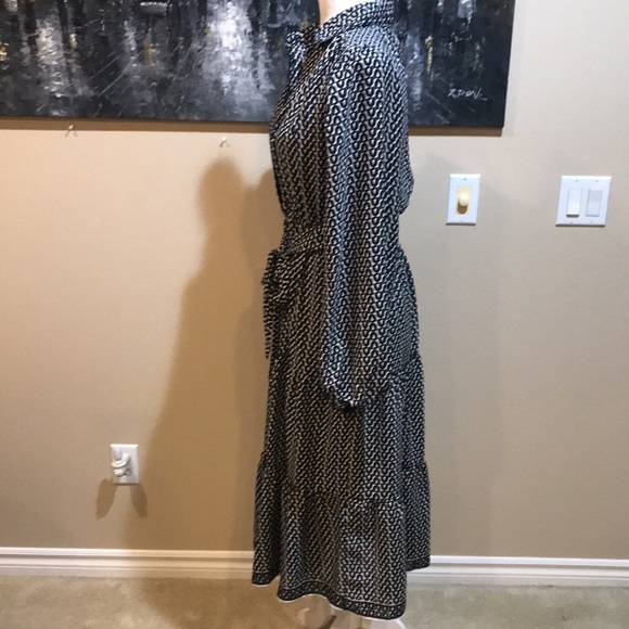 NWT Max Studio London Puffed Sleeve Button Down Tiered Hem Tie Waist Dress-L - Picture 4 of 10